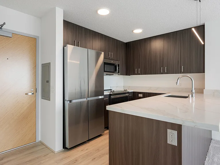 615 Keawe St — Photo 3