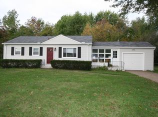 2274 Ridgeland Dr, Avon, OH 44011