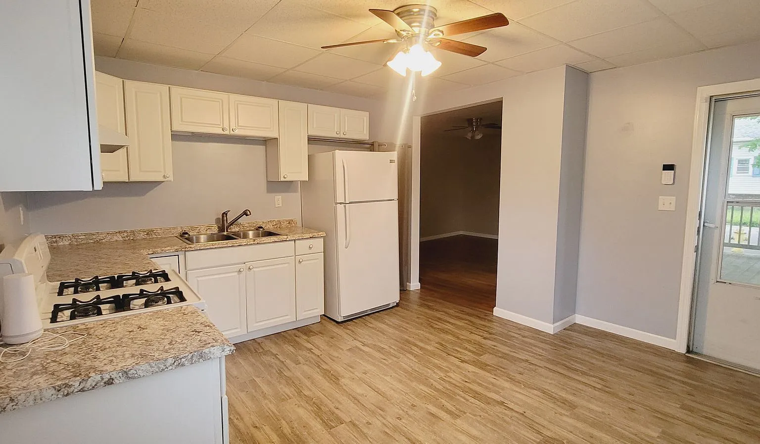 431 Parade Street — Photo 3