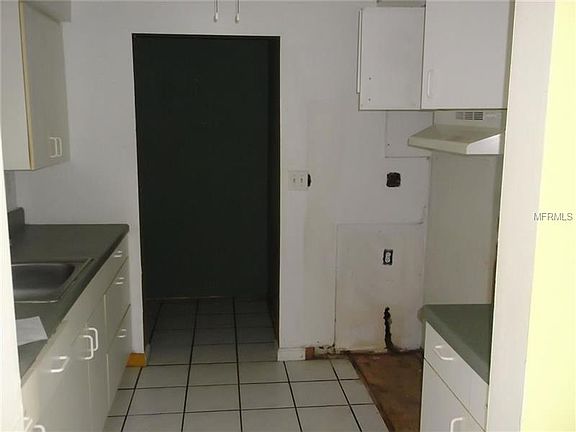 5th image of 604 Valencia St