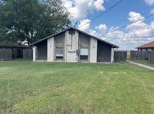 2106 N W S Young Dr APT B, Killeen, TX 76543