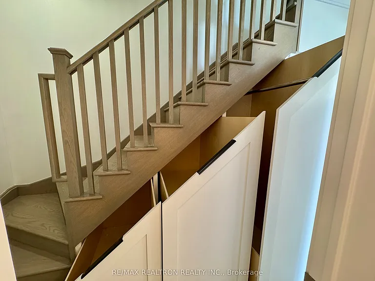 100 Alex Gardner Cir #5 — Photo 15