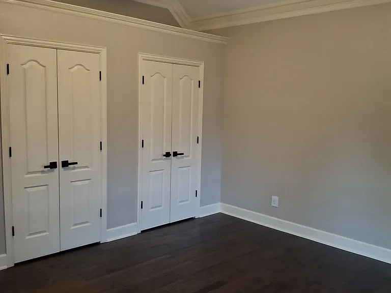 4048 Old Town Rd — Photo 9
