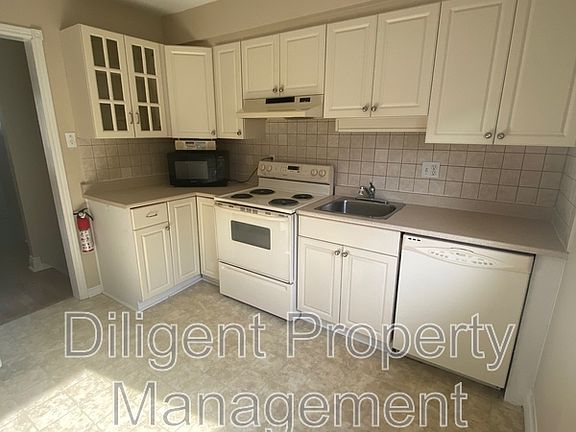 2nd image of 1260 Pulpit Rd