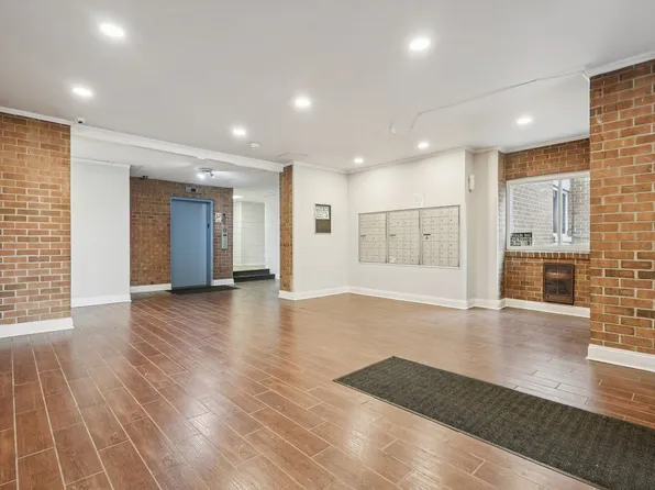 Aspen Apartments, 3 Maryland Cir #205, Whitehall, PA 18052