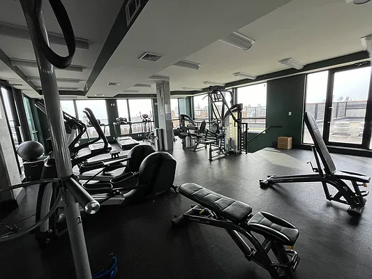 Rented by Real Street Inc | media 10