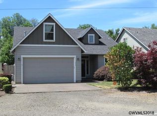 886 Warren St S, Monmouth, OR 97361