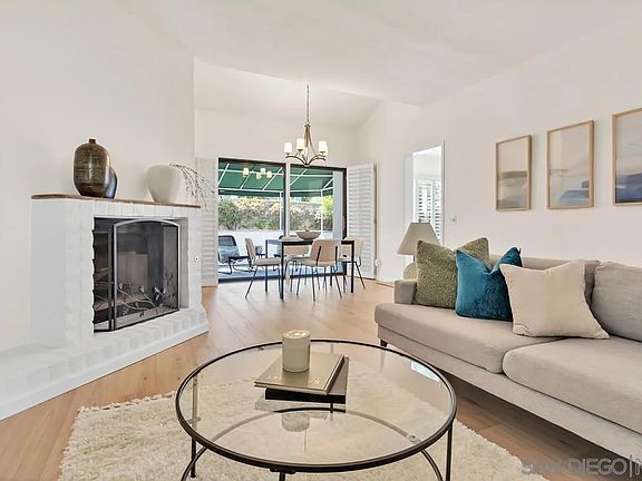 4th image of 16170 Avenida Venusto APT 44