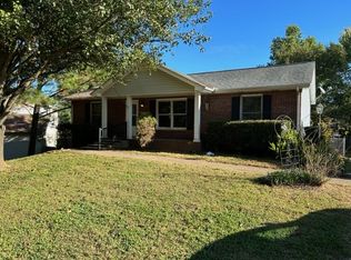 1891 Needmore Rd, Clarksville, TN 37042