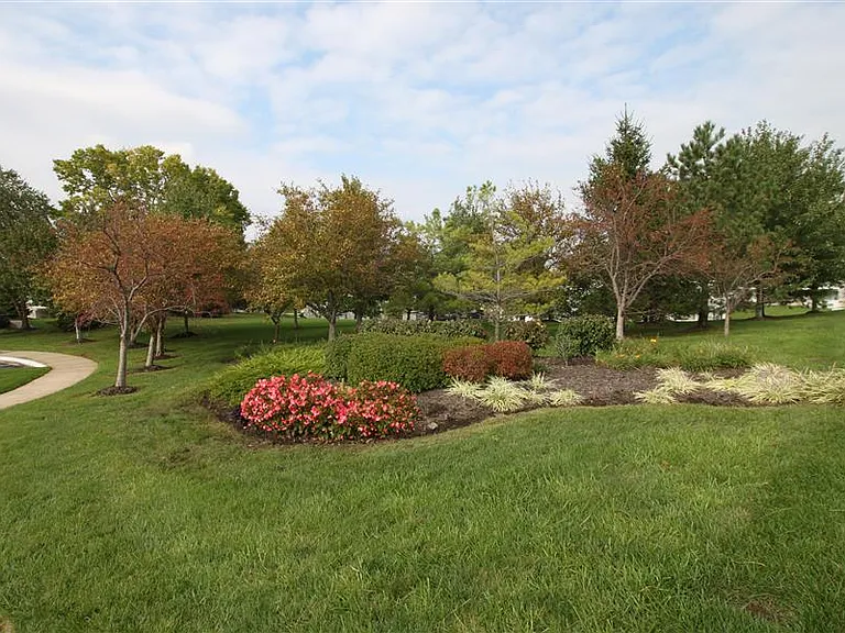 The Lakes at Lionsgate Apartments — Photo 24