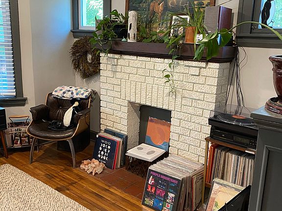 5th image of 1458 W 58th St #2