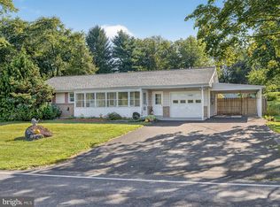4597 Bossler Rd, Elizabethtown, PA 17022