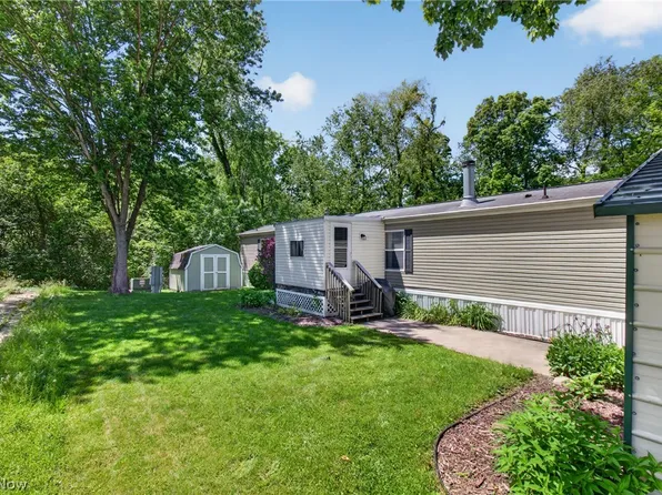 110 NW Lebanon Rd Lot 37, Dalton, OH 44618