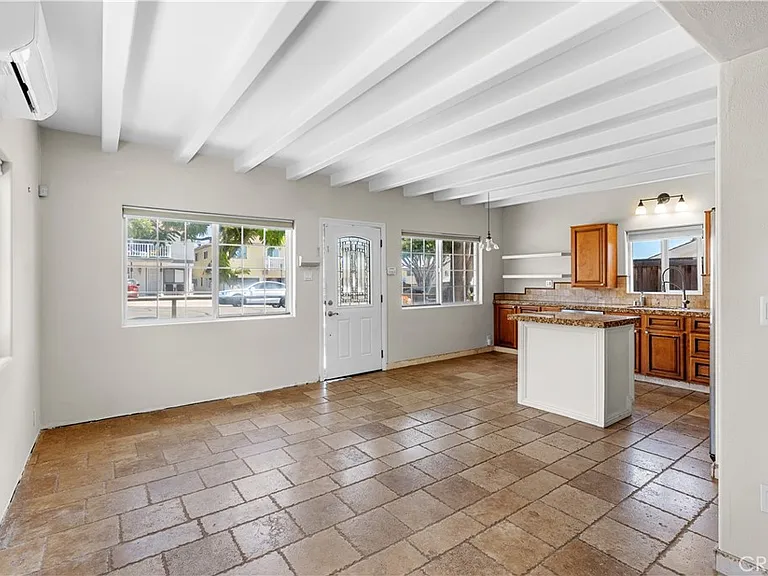 33965 Malaga Dr — Photo 12