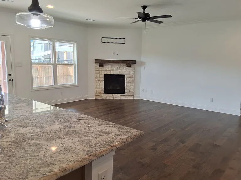 12668 Myrtle Ridge Ln — Photo 5