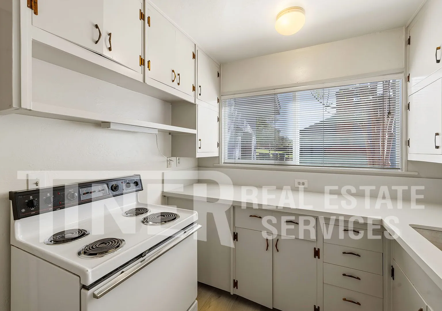 3841 Marshall Avenue - Tier 1 — Photo 4