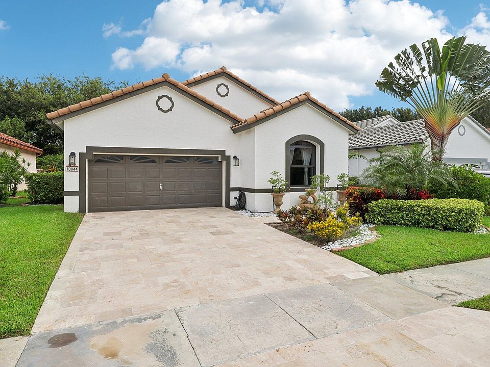 1st image of 10044 Lexington Circle N