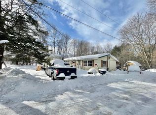 1113 River Rd, Buxton, ME 04093