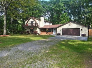 211 Glendale Dr, Prudenville, MI 48651