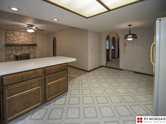 5th image of 3222 S 130th Avenue Cir