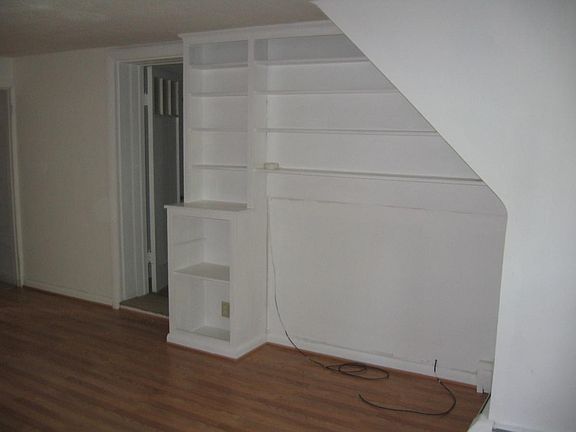 4th image of 11505 Dunlavy Ln