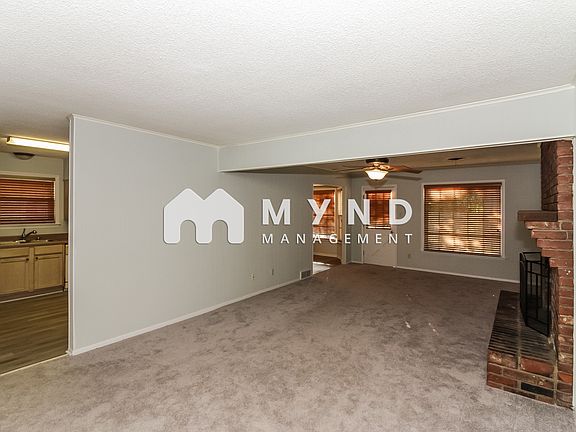 2nd image of 1751 Lanier Ln