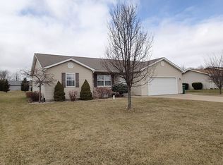 2062 S Emmas Ln, La Porte, IN 46350