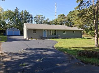 22371 W Terry Dr S, Lake Villa, IL 60046