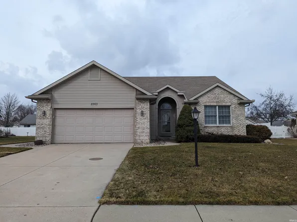 2363 Redspire Blvd, Goshen, IN 46526