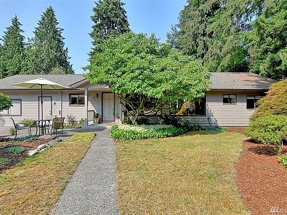 2nd image of 3536 NE 165th St