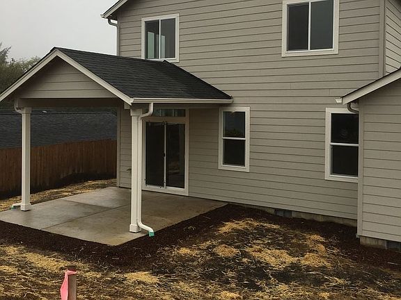2nd image of 3736 SE 37th Ct