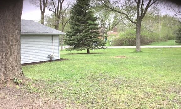 5th image of 8741 W 162nd St