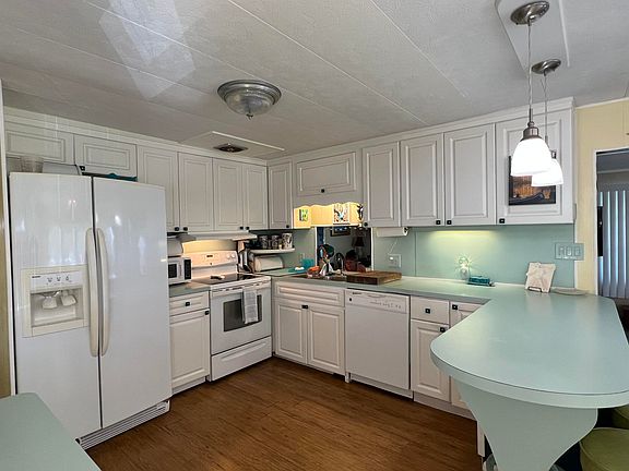 4th image of 4300 SE St. Lucie Boulevard #189