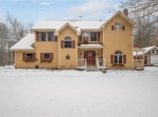 50 Jackson School House Rd, Glocester, RI 02814