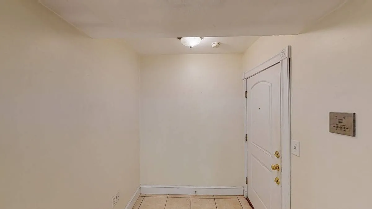 33 Walbridge St — Photo 4
