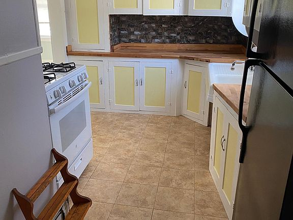 kitchen from back porch door