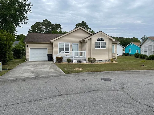 480 Saltaire Dr Photo 1