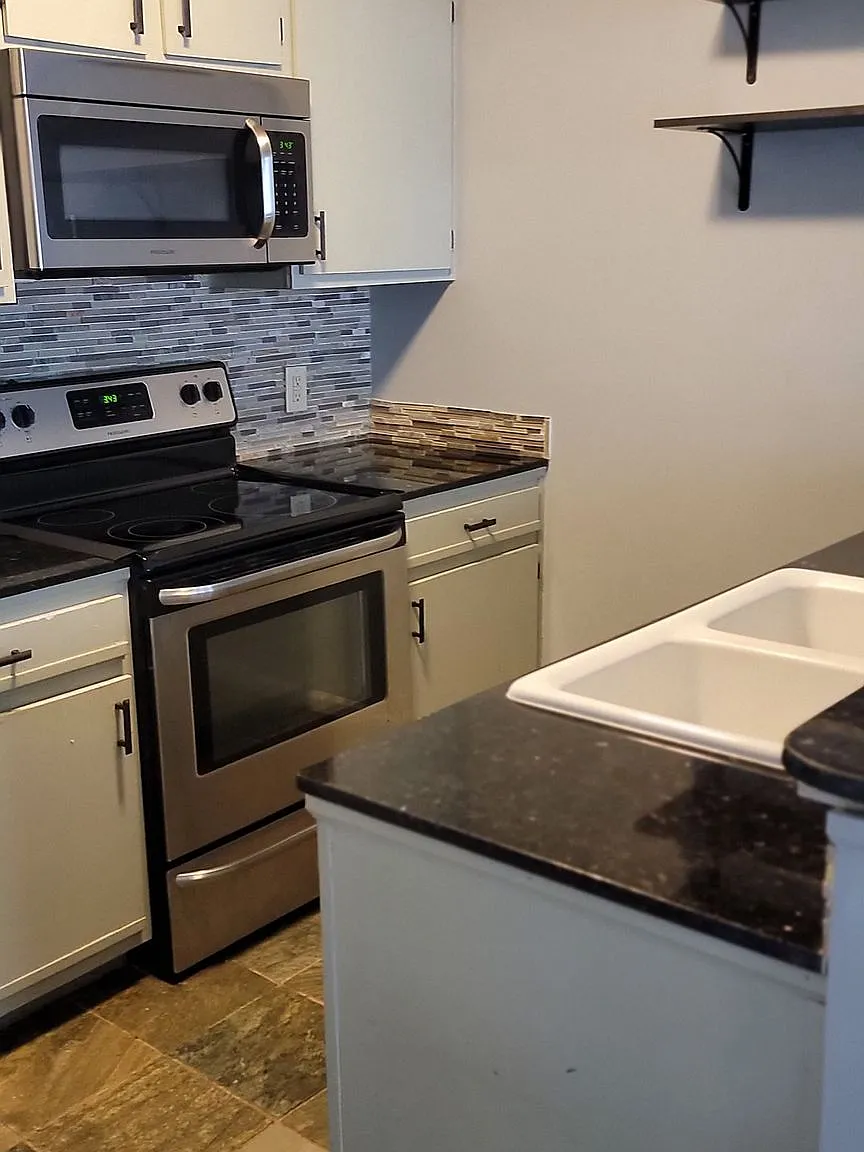 Furnished Apartments For Rent - Move In Now — Photo 4