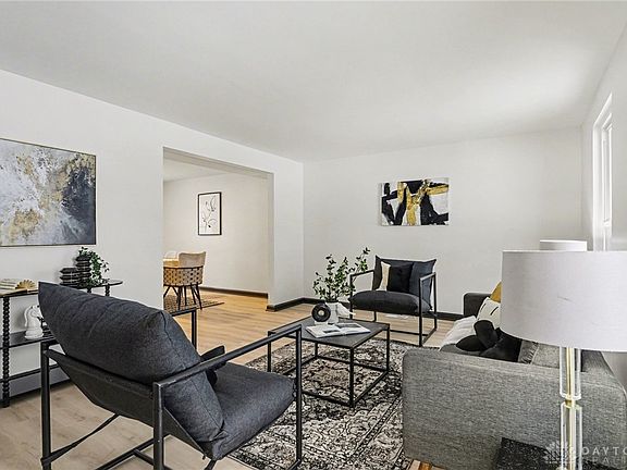 3rd image of 5769 Waynegate Rd