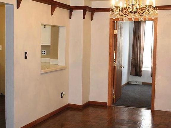 Dining room , bonus room