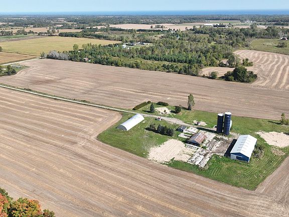 4th image of 5176 Aitken Rd