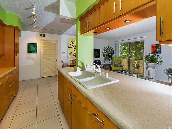 5th image of 5900 Murietta Ave APT 102