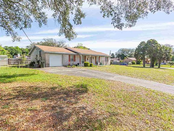 2nd image of 4994 La Ventana Dr