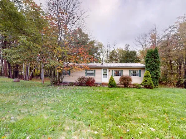 18939 Northwestern Tpke, Elk Garden, WV 26717