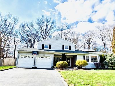 7 Julie Dr, Edison, NJ, 08820