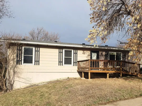 117 Bulow Dr, Pierre, SD 57501