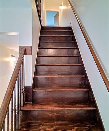 2nd image of 4901 Wabash St #B