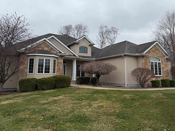 2nd image of 1963 Pheasant Ridge Dr