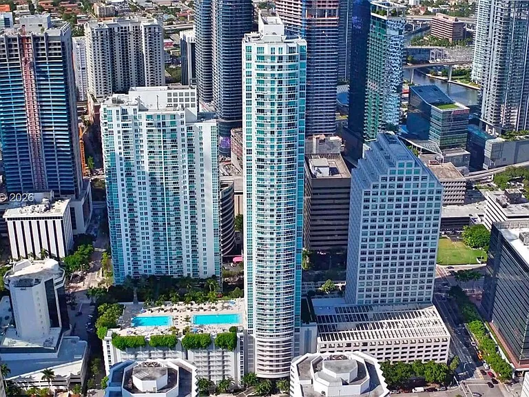 950 Brickell Bay Dr #5506 — Photo 27