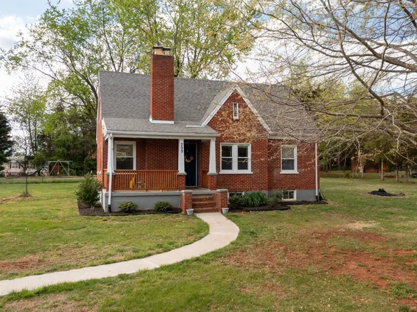 299 Alum Springs Rd, Lynchburg, VA 24502